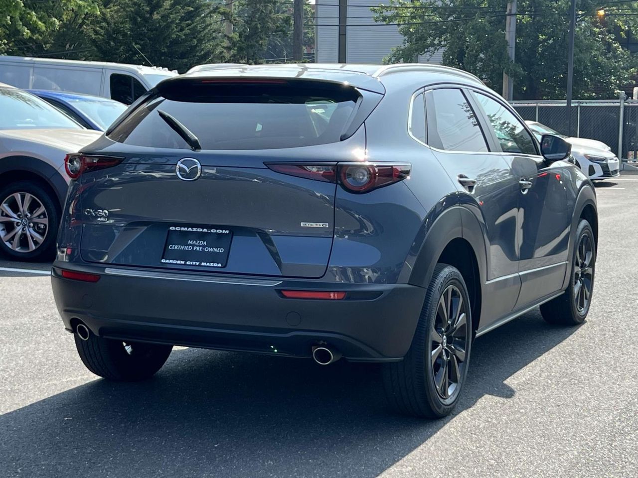 2022 Mazda CX-30 Carbon photo 3