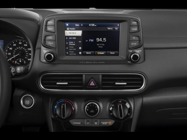 2021 Hyundai Kona SEL Plus photo 7