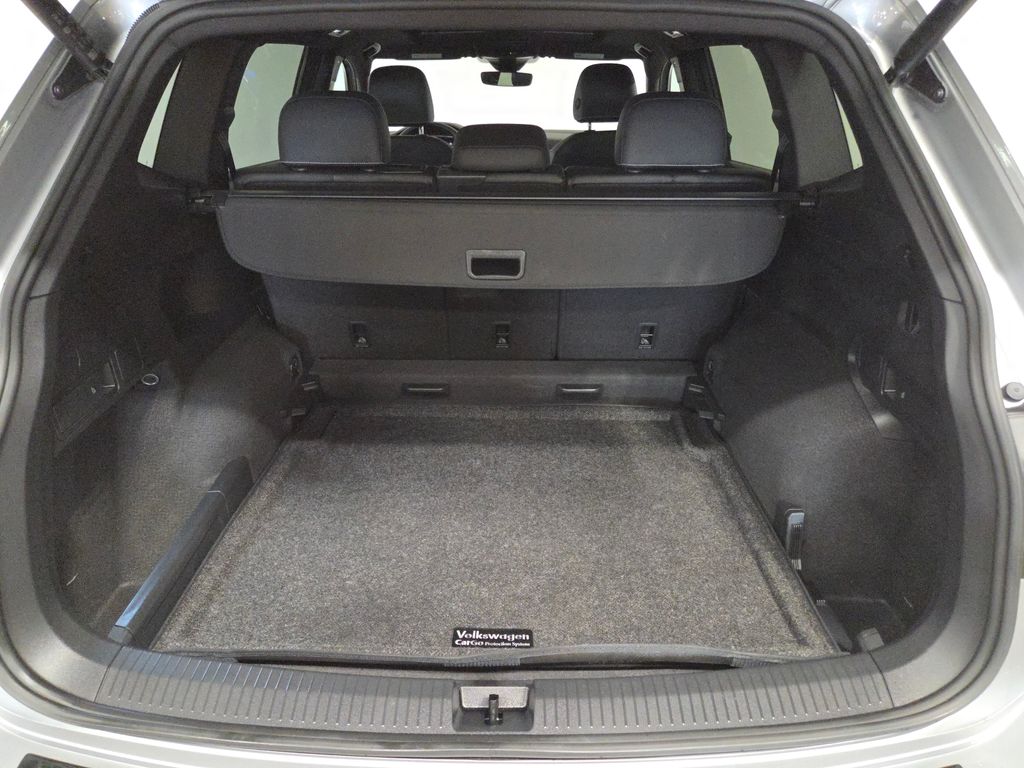 2024 Volkswagen Tiguan SE R-Line Black photo 20