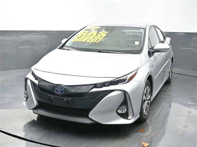 2021 Toyota Prius Prime Limited's photo