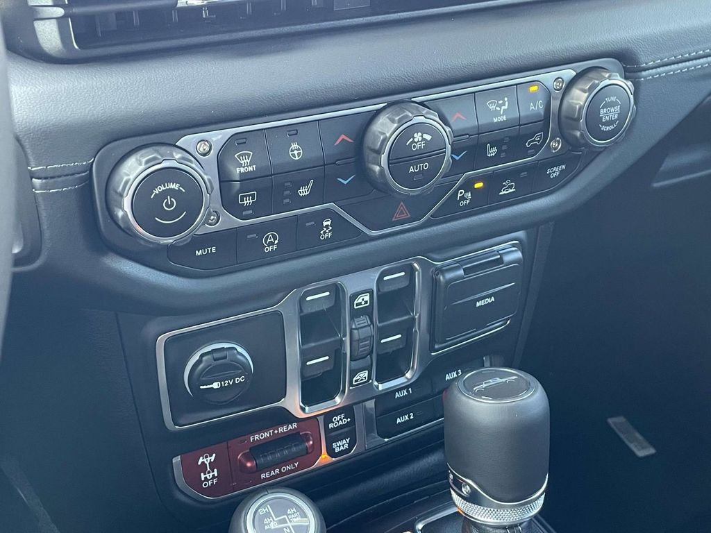 2025 Jeep Gladiator Rubicon photo 33