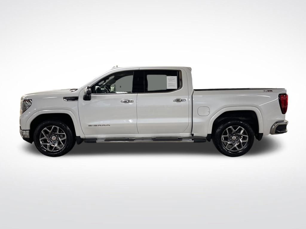 2022 Gmc Sierra 1500 SLT photo 2