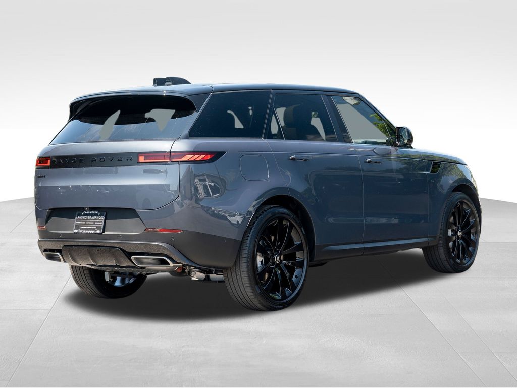 2025 Land Rover Range Rover Sport SE photo 4