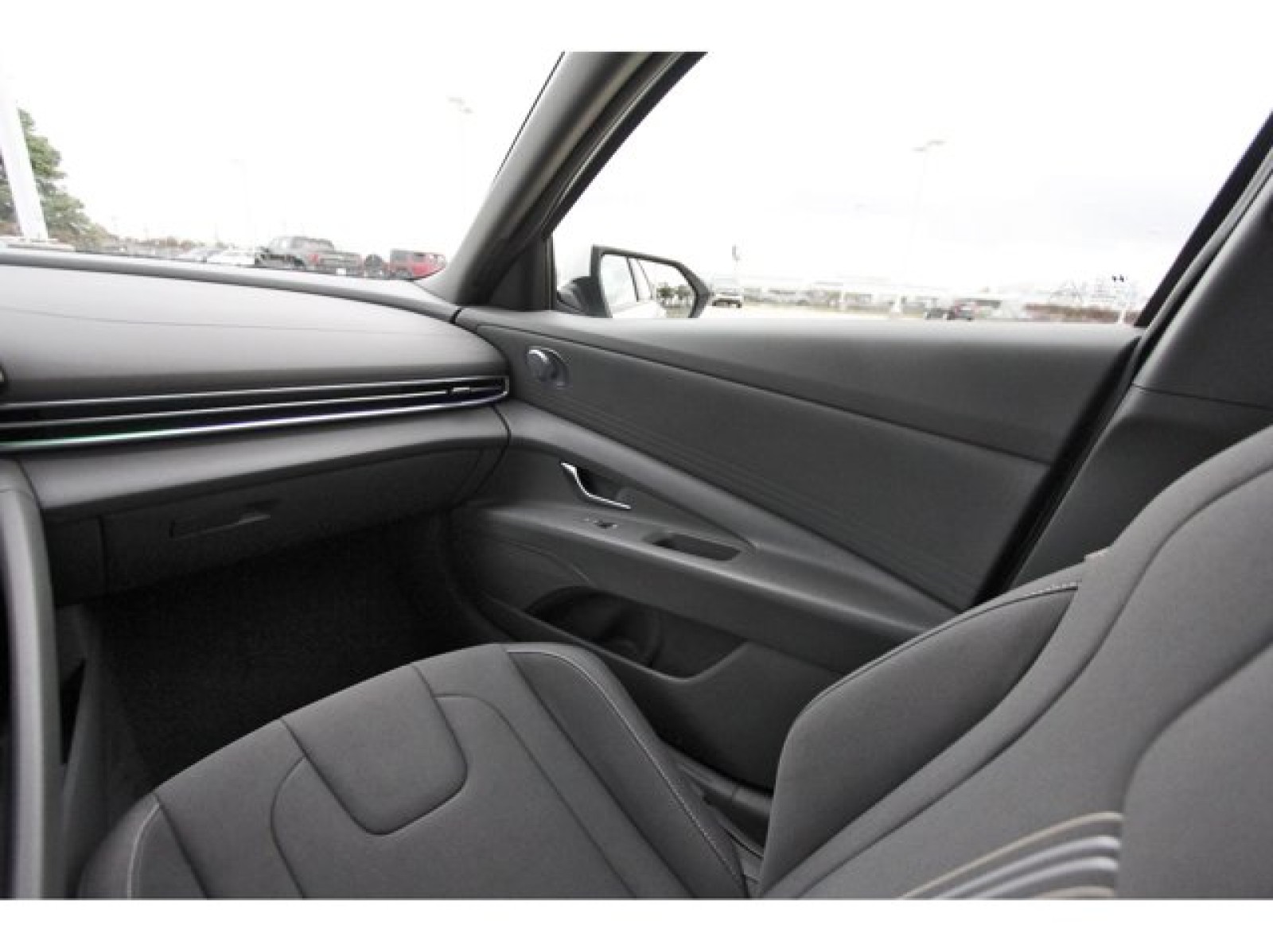 2024 Hyundai Elantra SEL White at Robbins Nissan