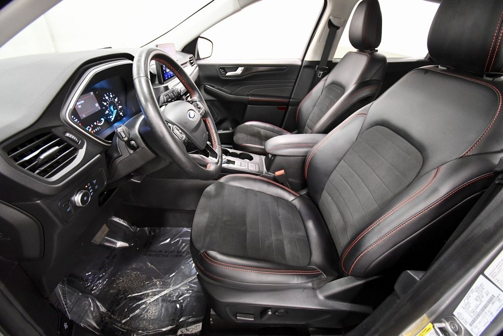 Used 2022 Iconic Silver Metallic Ford SEL image 14