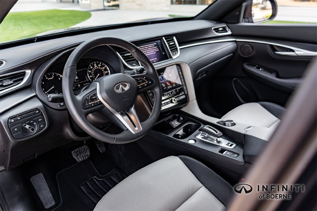 2025 Infiniti QX55 Luxe photo 12