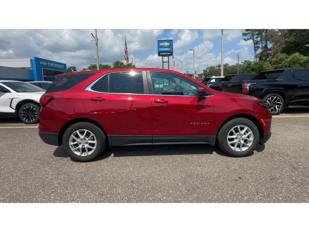 2023 Chevrolet Equinox LT photo 7