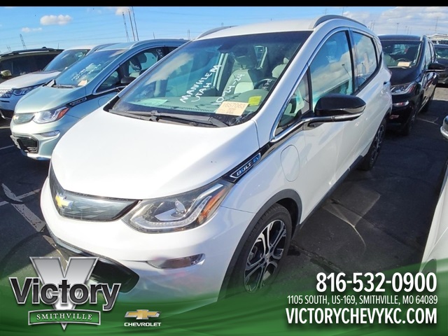 2017 Chevrolet Bolt EV Premier's photo