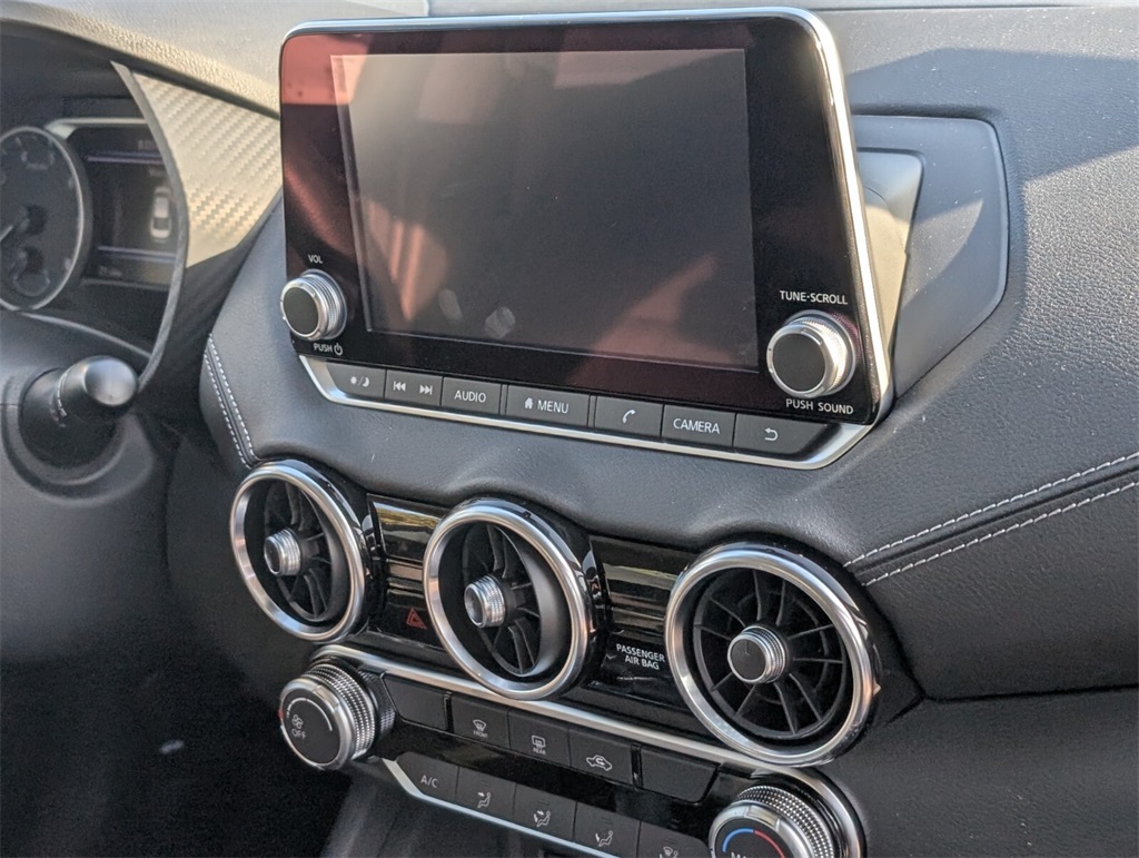 2025 Nissan Sentra SV photo 4