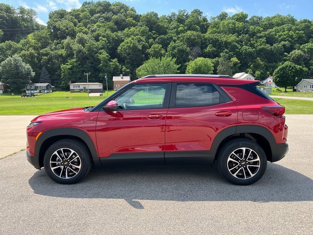 2026 Chevrolet Trailblazer LT photo 9