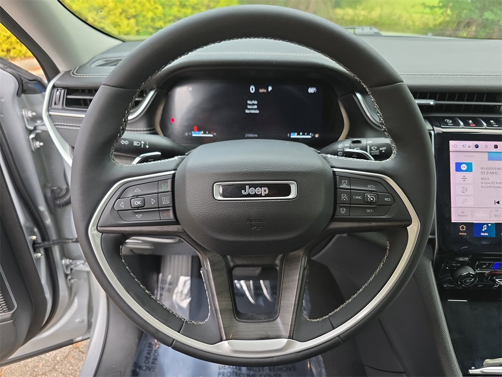2023 Jeep Grand Cherokee Limited photo 18