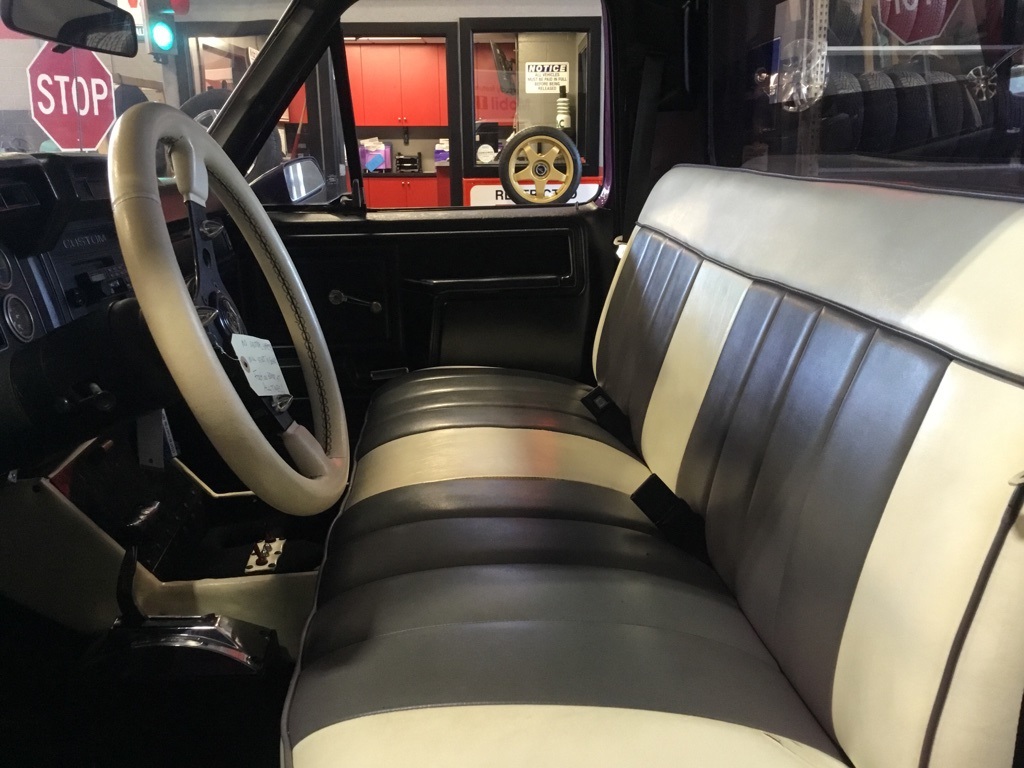 1982 Ford F-100 photo 6