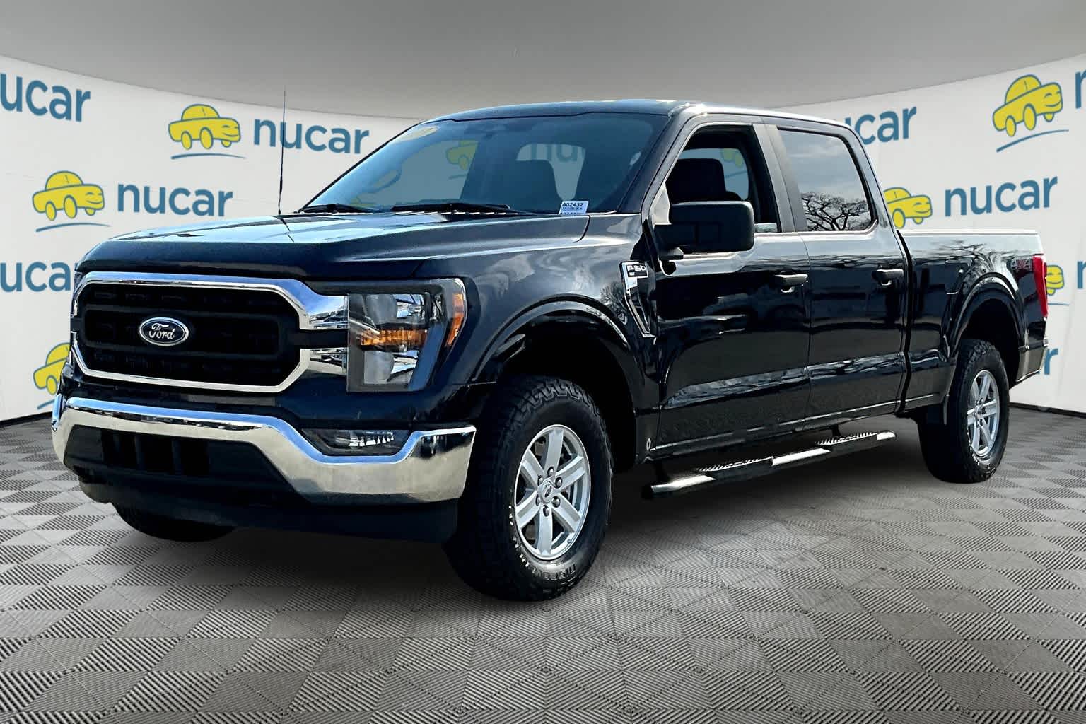 2023 Ford F-150 XLT photo 2