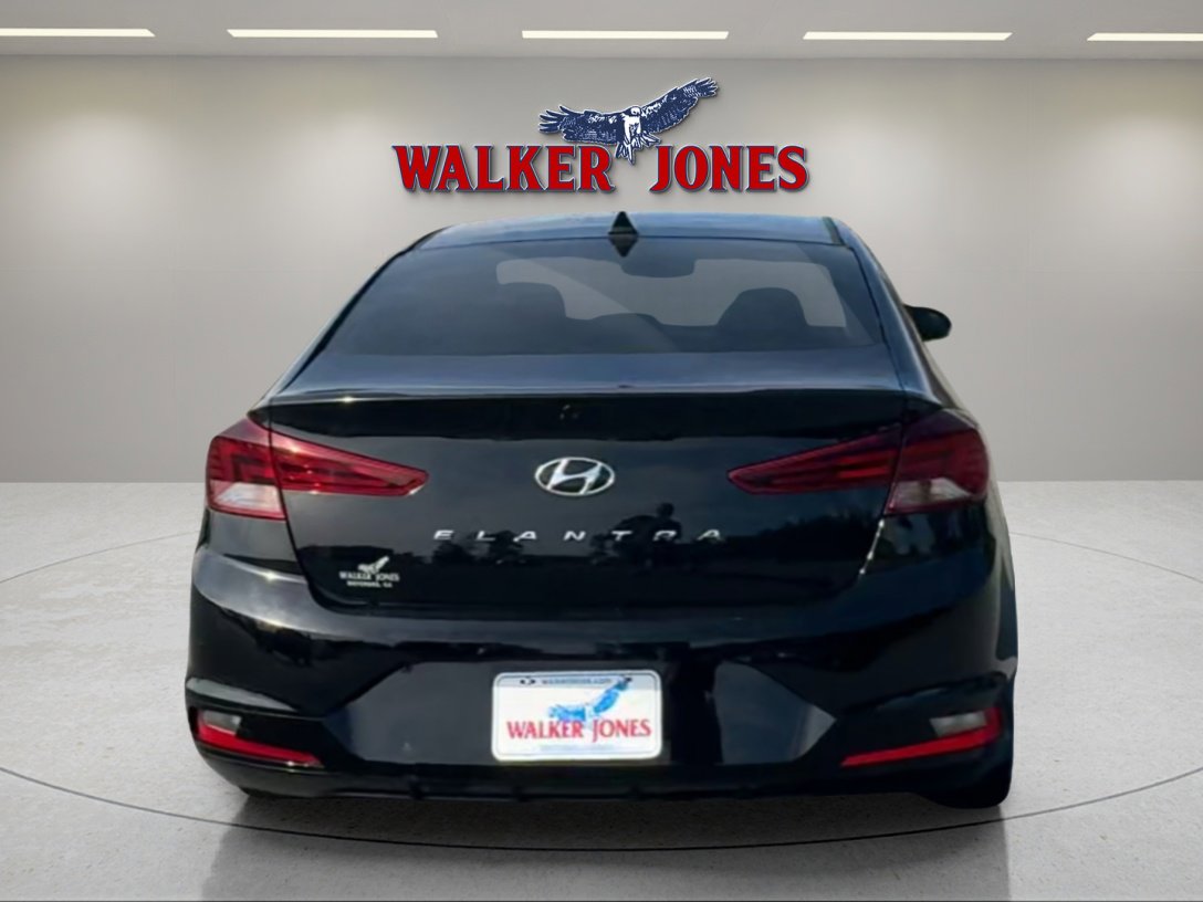 2020 Hyundai Elantra Value Edition photo 4