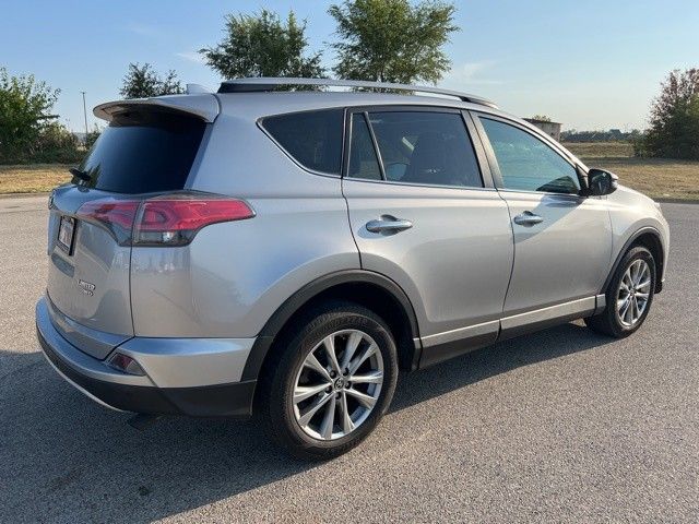 2017 Toyota RAV4 Limited photo 3
