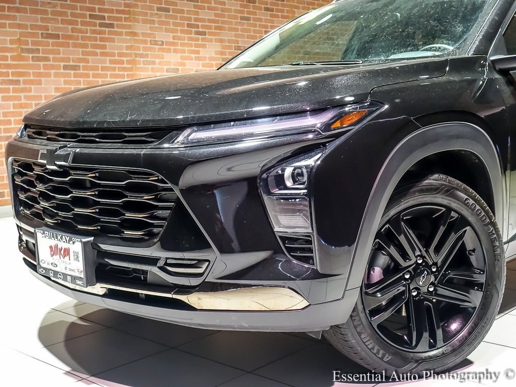 2024 CHEVROLET TRAX - Image 3