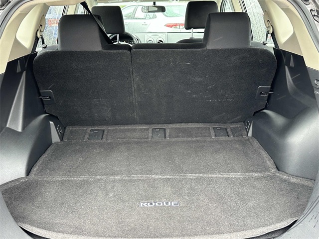 2015 Nissan Rogue Select S photo 27