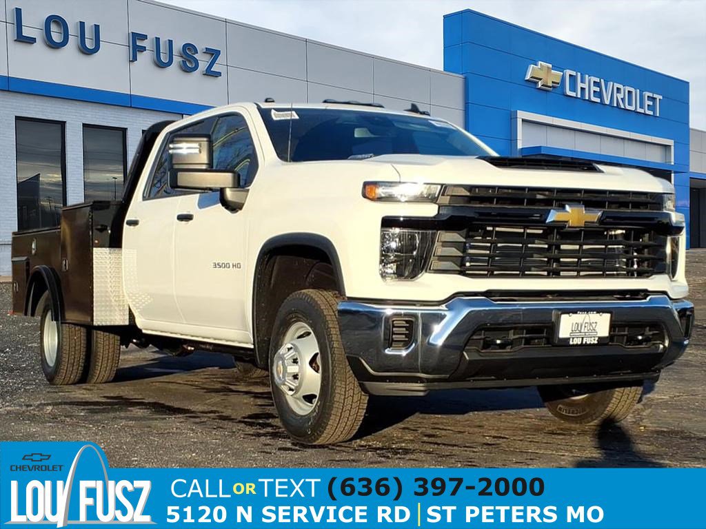 2026 Chevrolet Silverado 3500HD Work Truck's photo