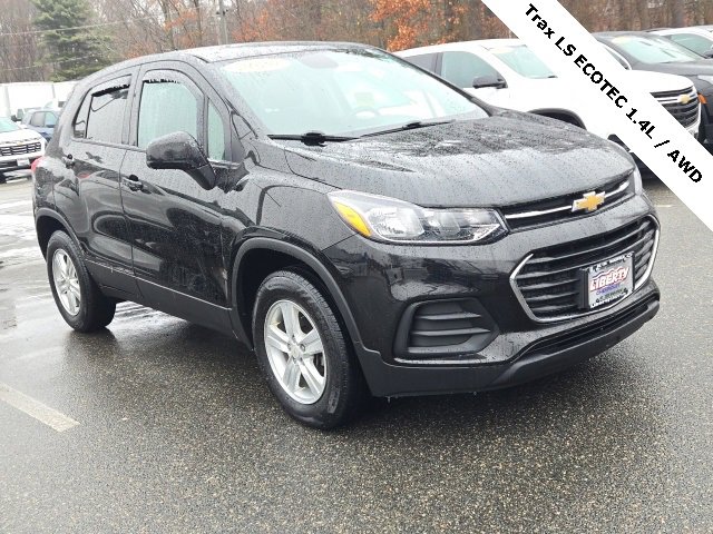 2020 Chevrolet Trax LS's photo