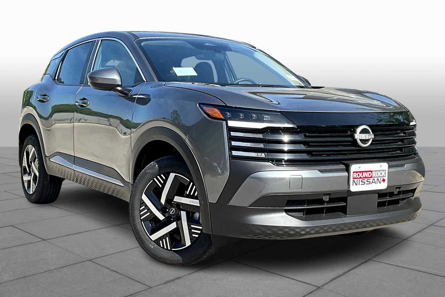 2025 Nissan Kicks SV photo 2