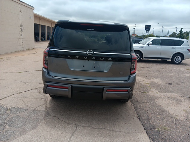 2025 Nissan Armada SL photo 4