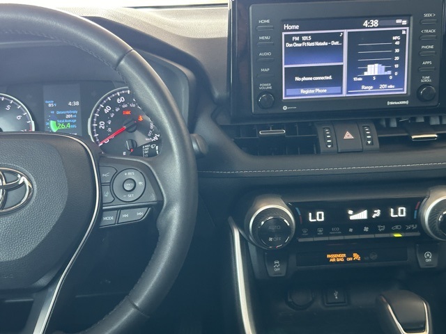 2022 Toyota RAV4 XLE Premium photo 12