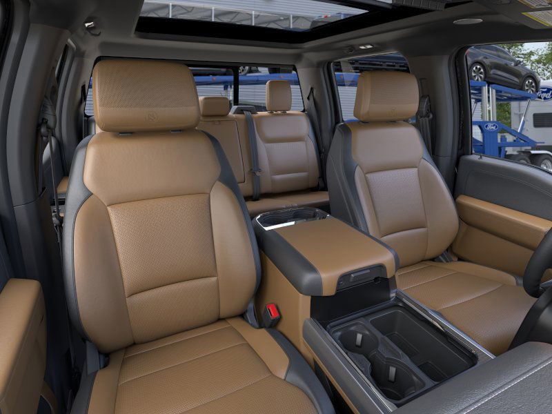 2025 Ford F-350 Lariat photo 10