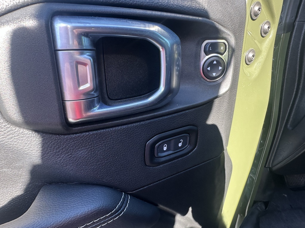 2021 Jeep Gladiator Overland photo 4