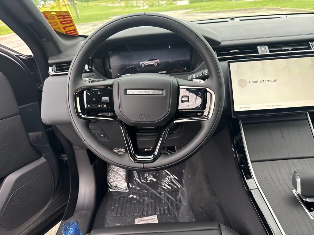 2026 Land Rover Range Rover Velar SE photo 12