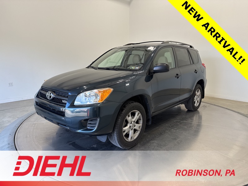 2010 Toyota RAV4 Base photo 3