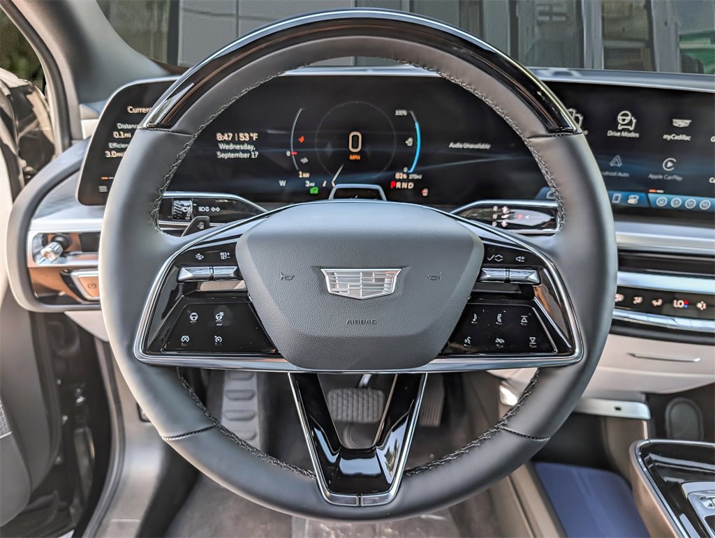 2026 Cadillac Lyriq Luxury photo 24