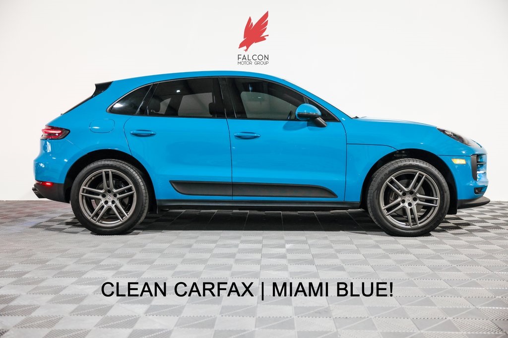 2020 Porsche Macan Base's photo