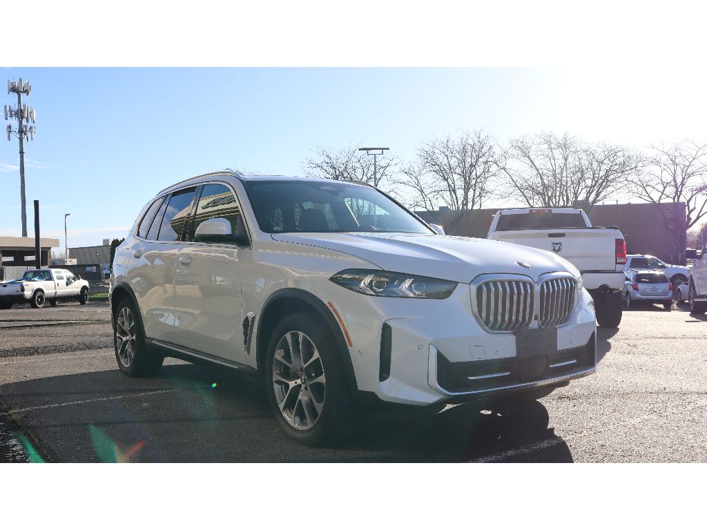 2024 BMW X5 40i's photo