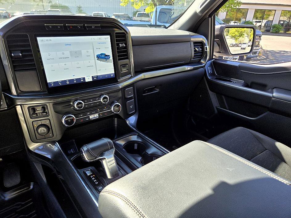 2023 Ford F-150 XLT photo 20