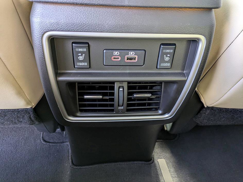 2023 Nissan Murano Platinum photo 29