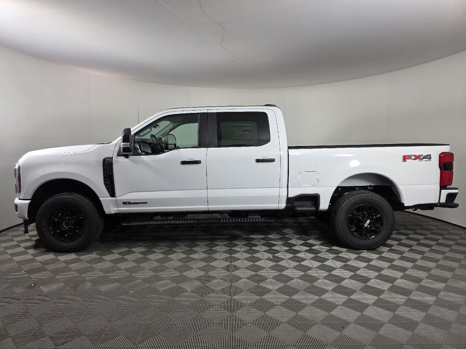 2026 Ford F-250 XL photo 2