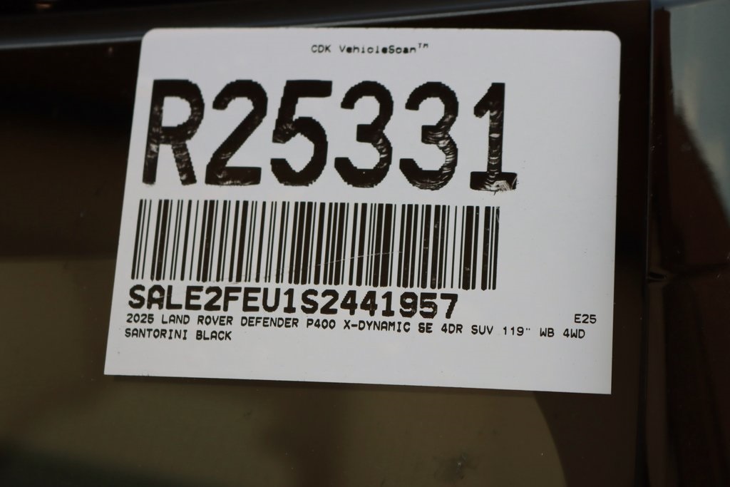 2025 LAND ROVER DEFENDER - Image 33