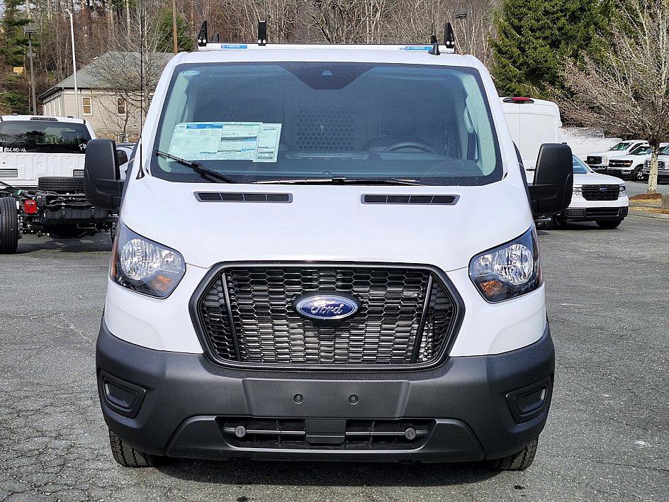 2024 Ford Transit Cargo Van photo 2
