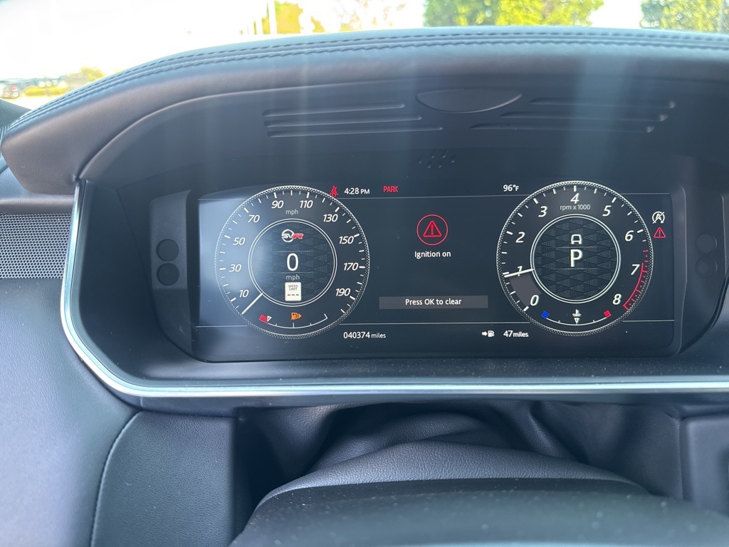 2022 Land Rover Range Rover Sport SVR photo 8