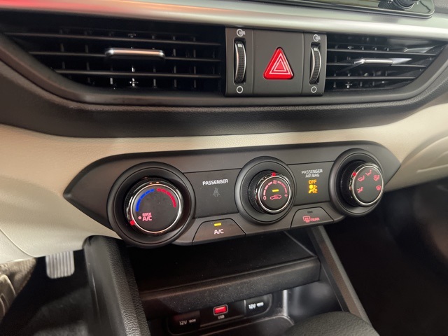 2023 Kia Forte LXS photo 18