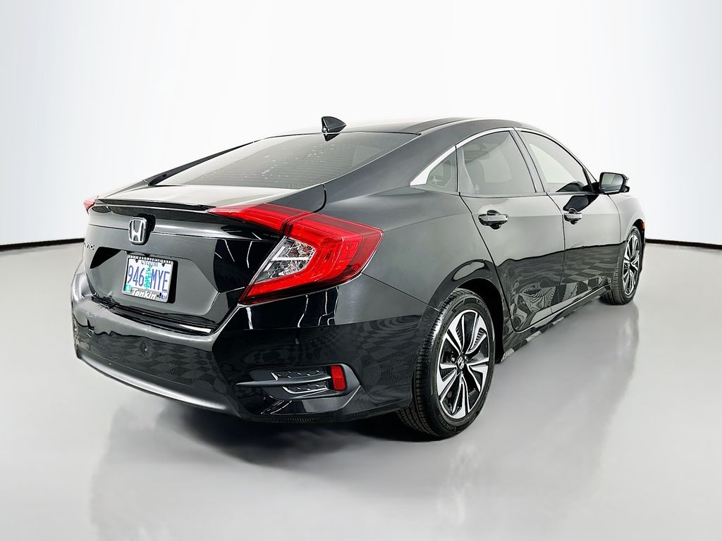 2016 Honda Civic EX-T photo 4
