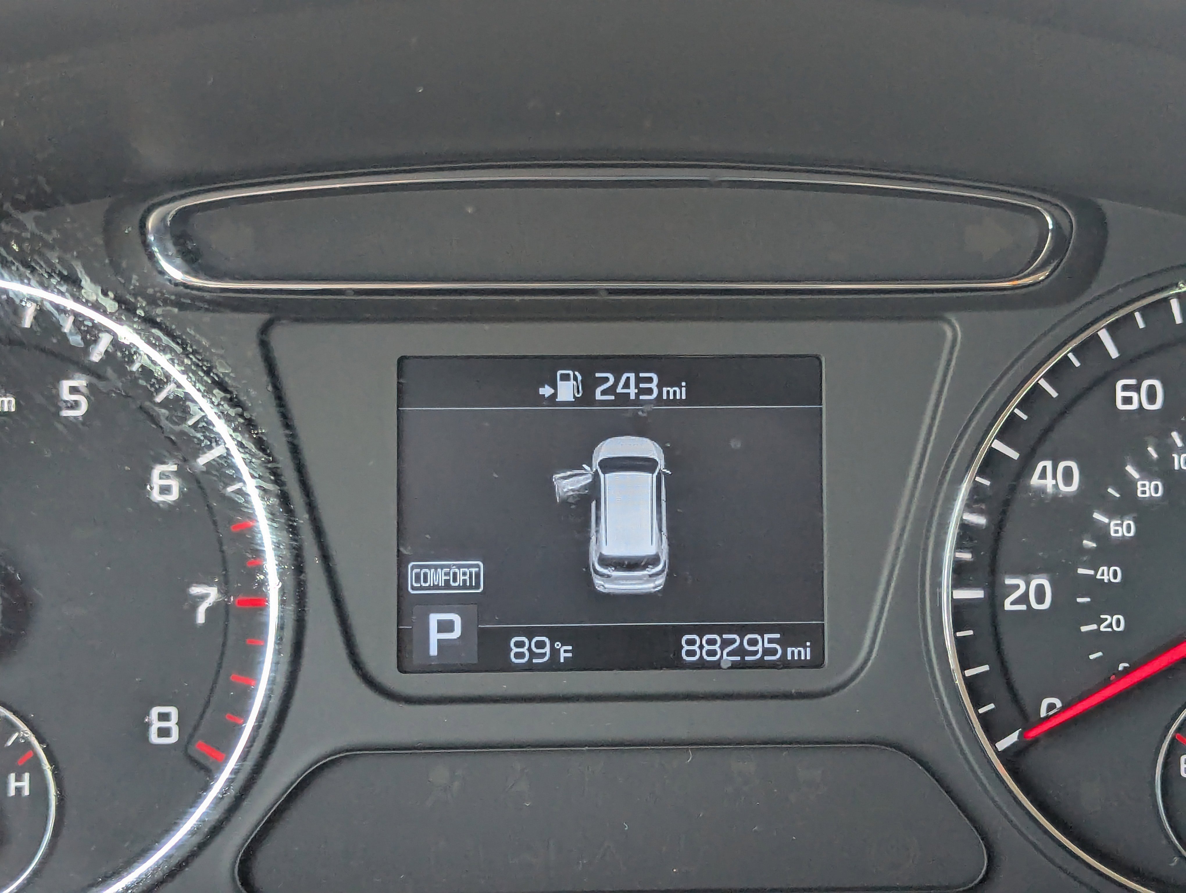 2020 Kia Sorento LX S photo 3