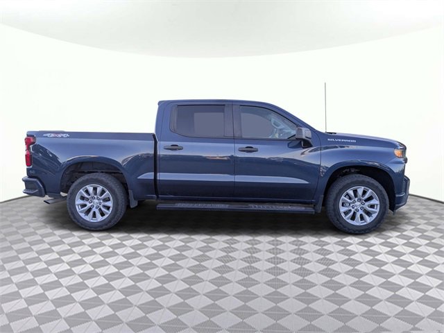 2022 Chevrolet Silverado 1500 Custom photo 3