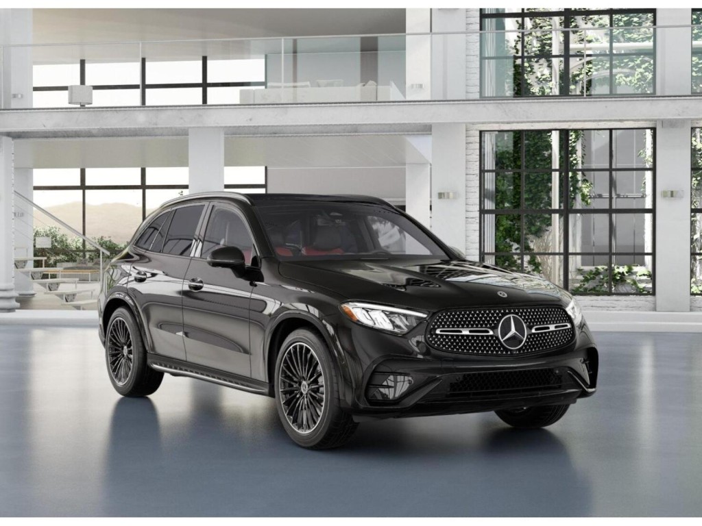 2026 Mercedes Benz GLC 300 photo 9