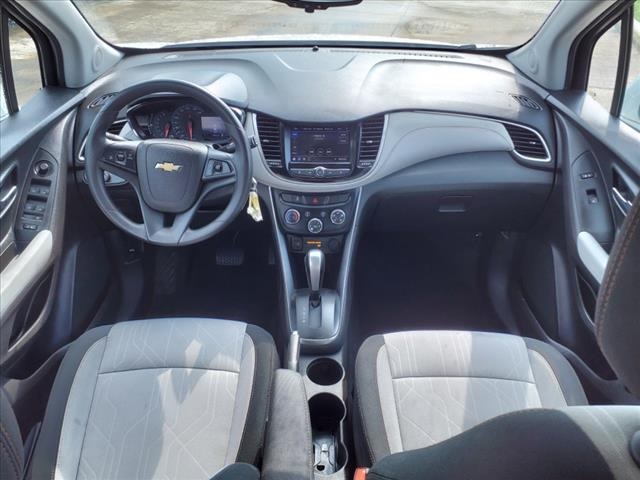 2020 Chevrolet Trax LT photo 3