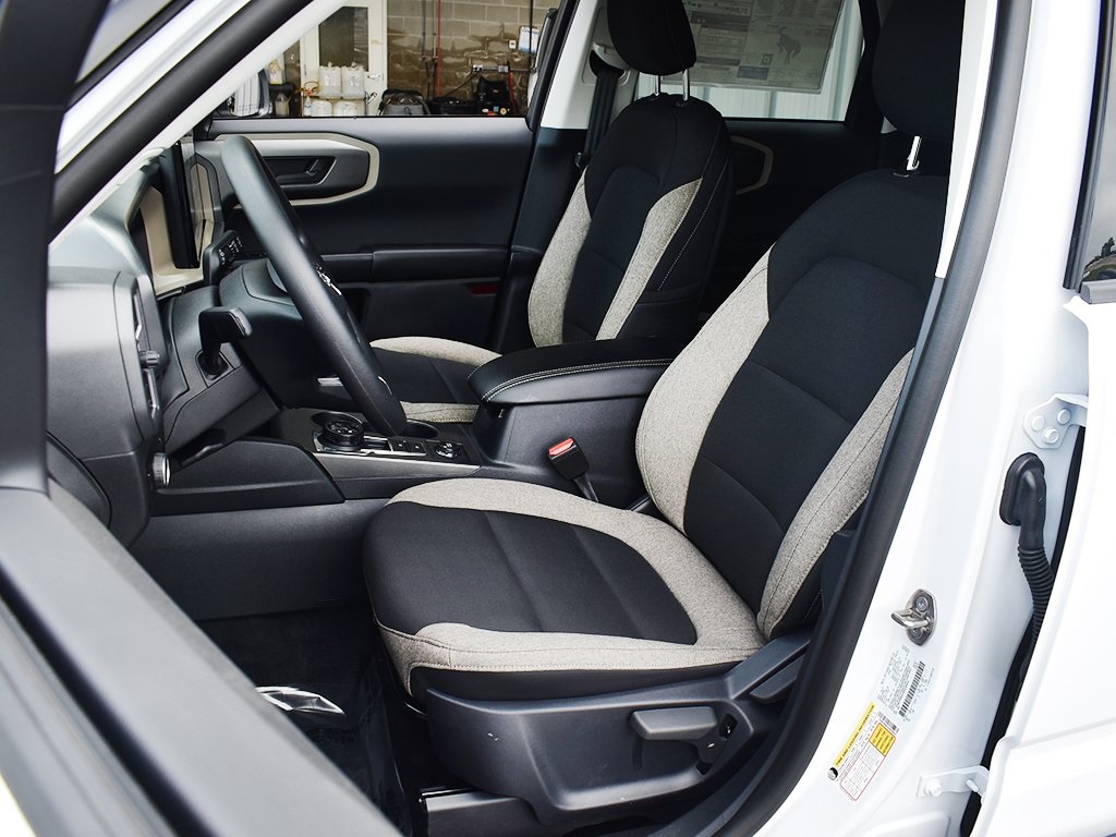 2025 Ford Bronco Sport Big Bend photo 2