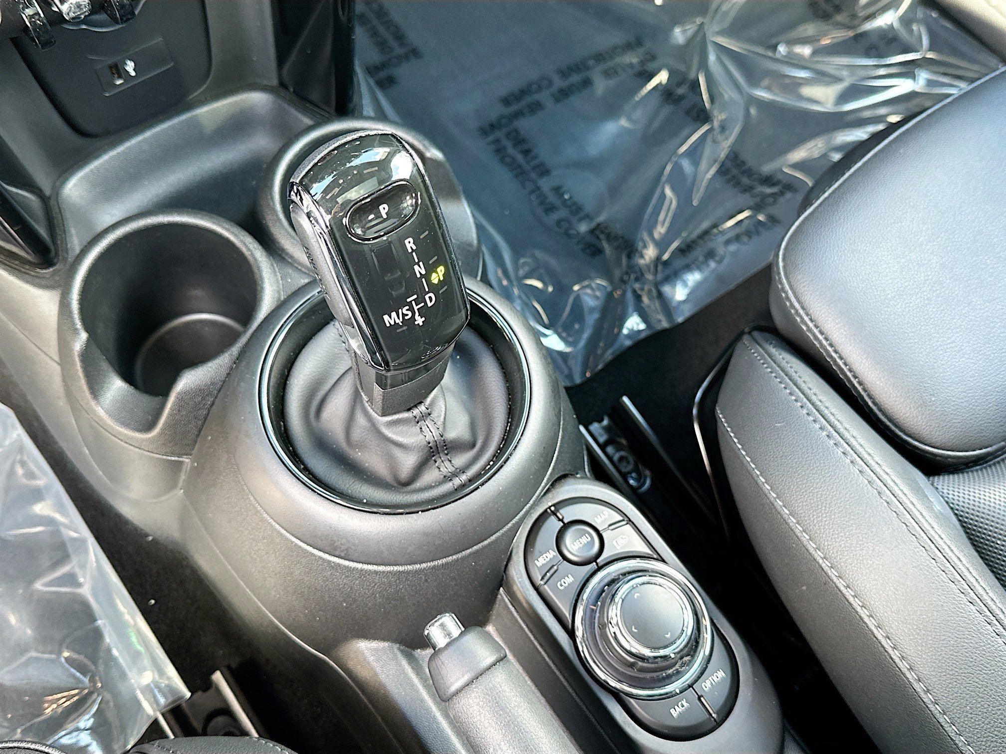 2023 Mini Cooper S Hardtop 4 Door photo 16