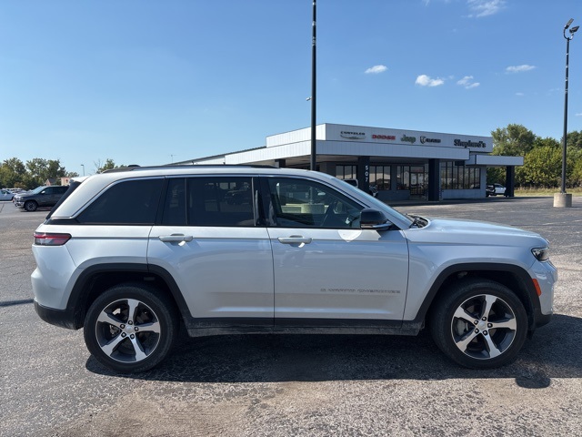 2023 Jeep Grand Cherokee Limited photo 7