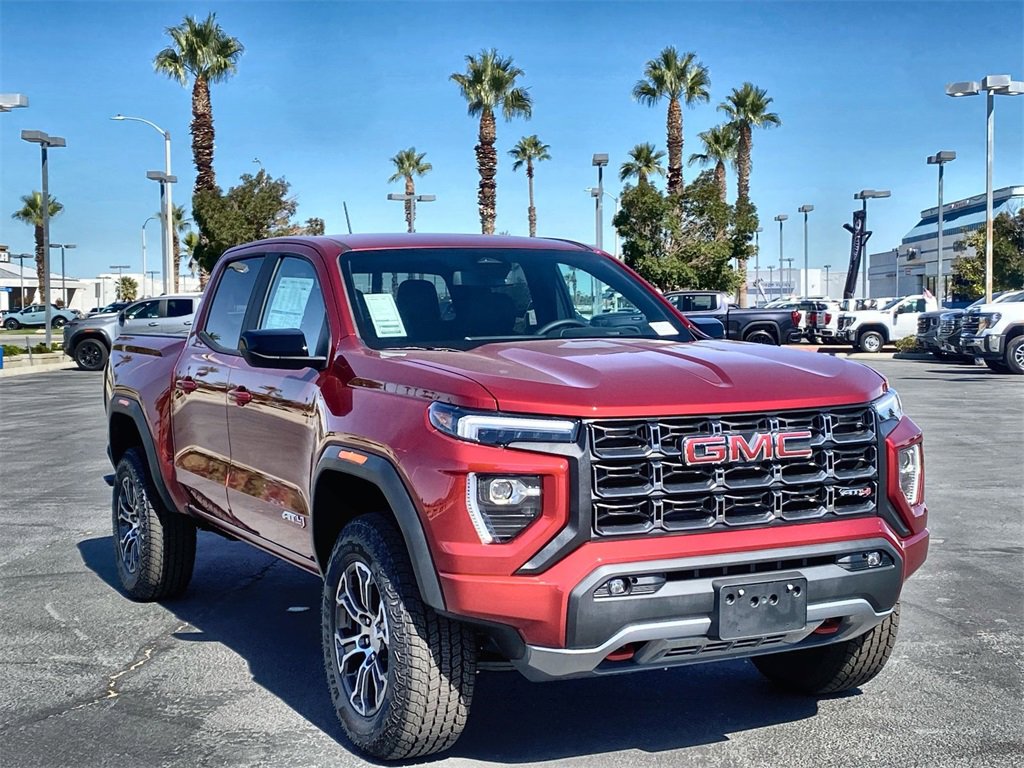 2025 Gmc Canyon AT4 photo 3