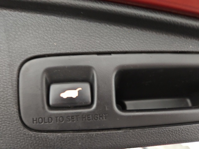 2019 Honda CR-V Touring photo 12